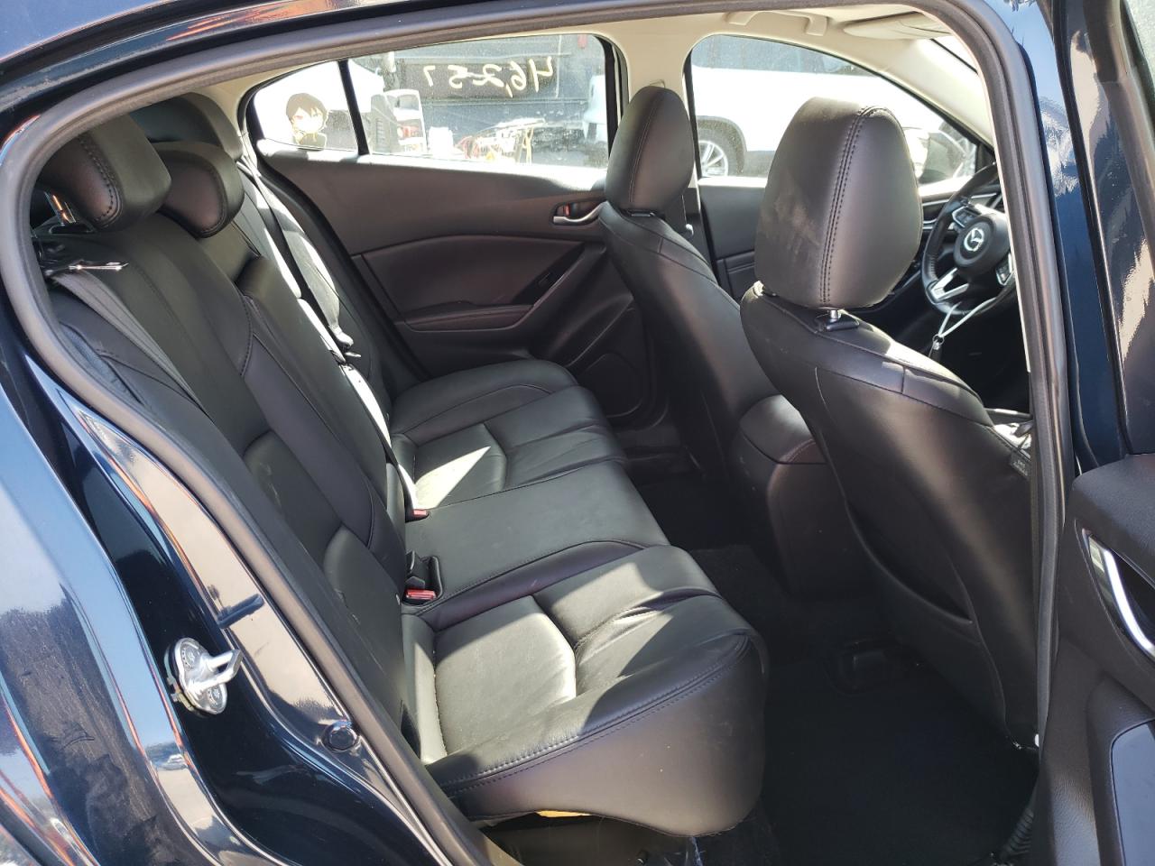 Photo 6 from auction – 2018 MAZDA 3 TOURING with VIN 3MZBN1L33JM265769