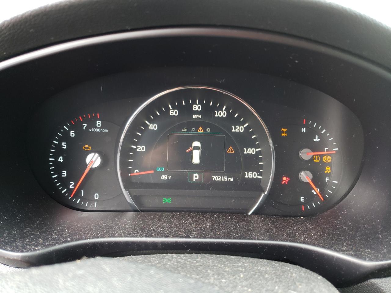 Photo 8 from auction – 2017 KIA SORENTO EX with VIN 5XYPHDA54HG318766