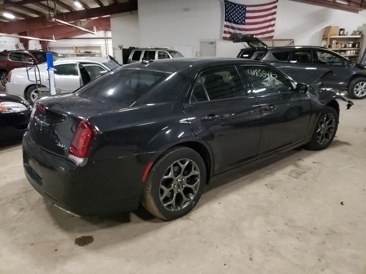 Photo 4 from auction – 2015 CHRYSLER 300 S with VIN 2C3CCAGG4FH842409