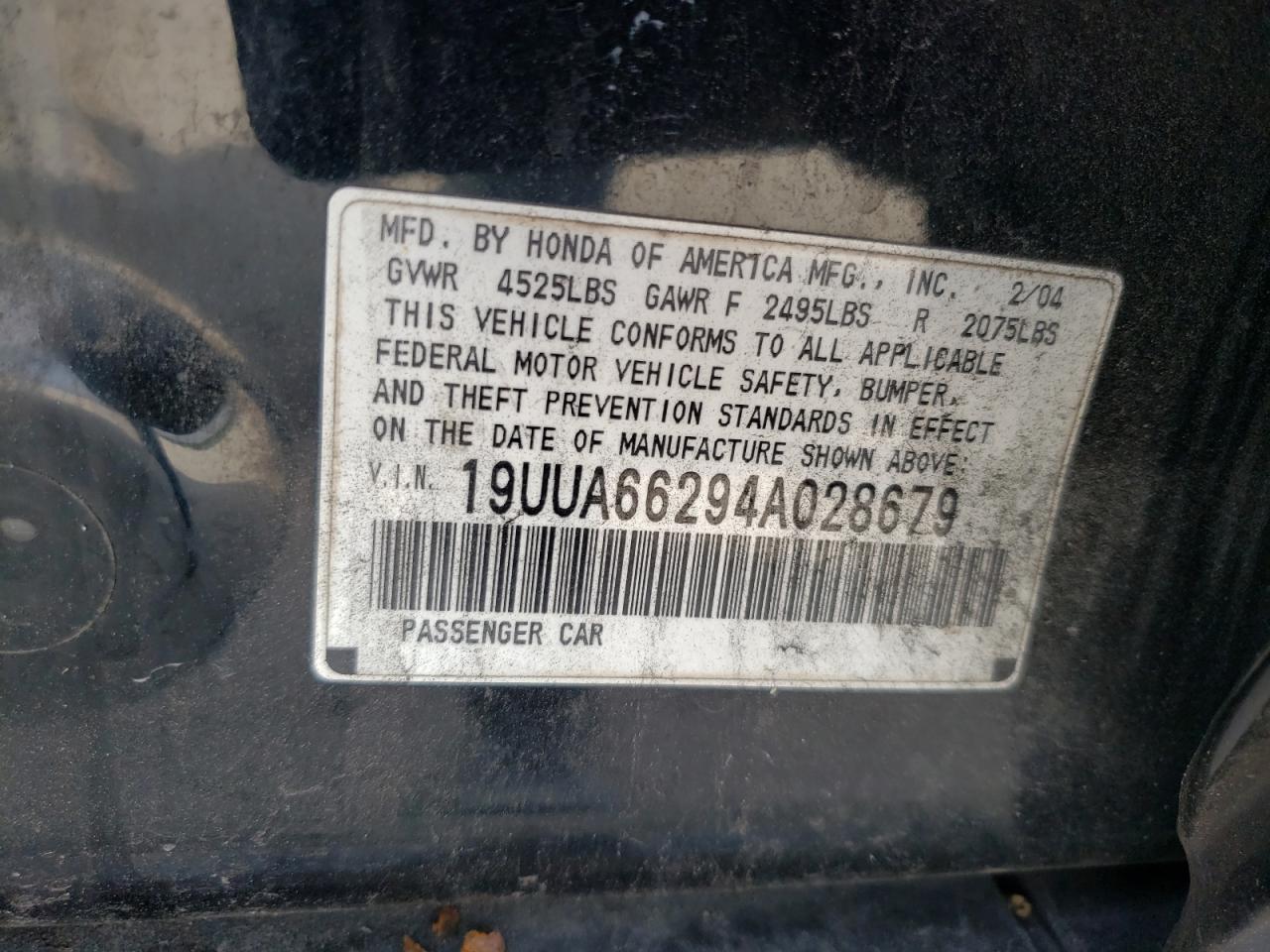 Photo 10 from auction – 2004 ACURA TL with VIN 19UUA66294A028679