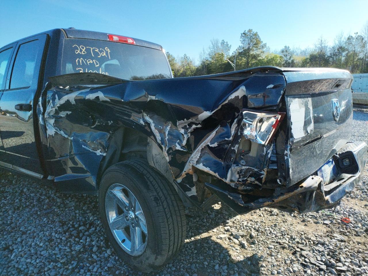 Photo 9 from auction – 2014 RAM 1500 ST with VIN 1C6RR6FT4ES287329