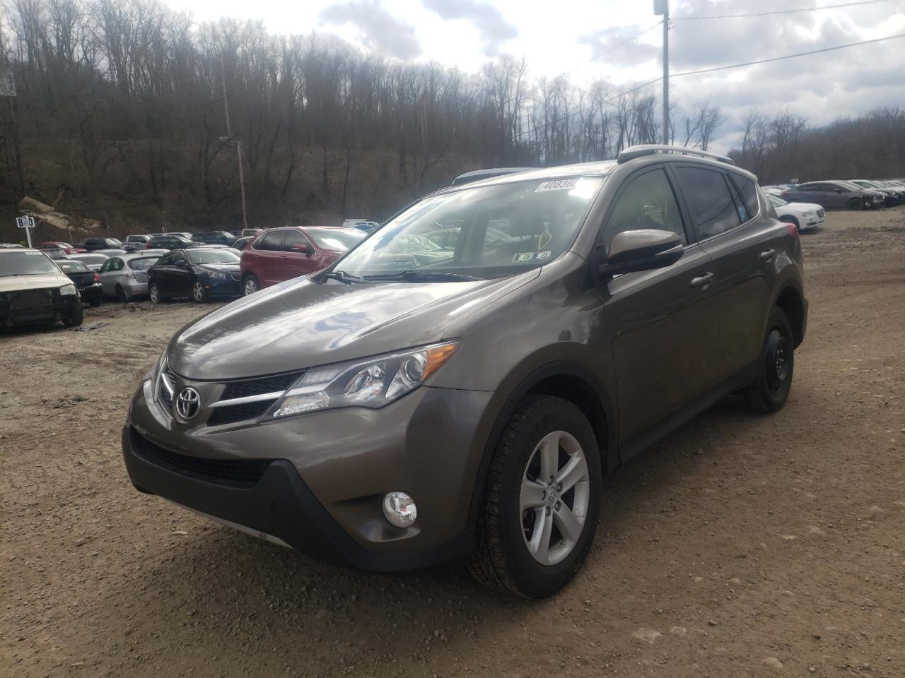 Photo 2 from auction – 2013 TOYOTA RAV4 XLE with VIN JTMRFREVXD5000756