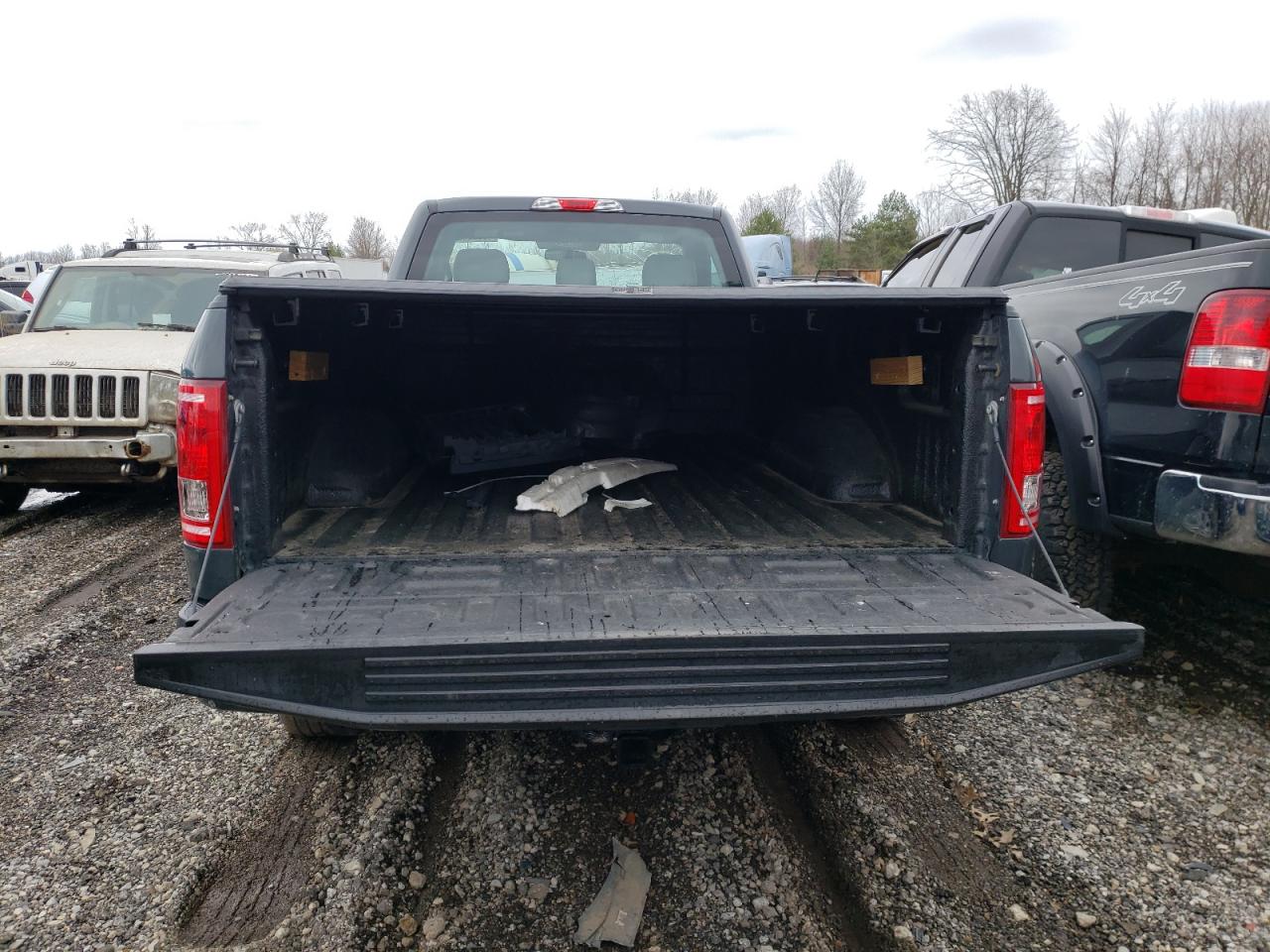 Photo 6 from auction – 2016 FORD F150 with VIN 1FTMF1C86GKF43553