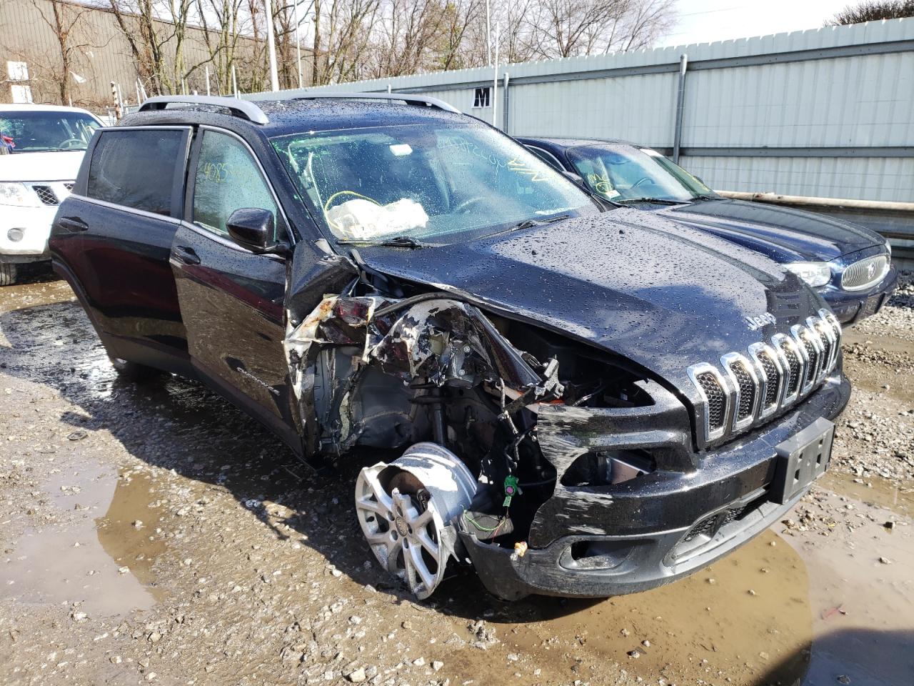 JEEP CHEROKEE L 2016 with VIN 1C4PJMCS1GW211084 - Photo from auction