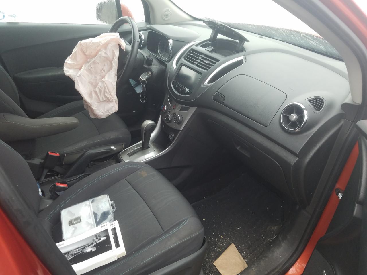 Photo 5 from auction – 2014 CHEVROLET TRAX 1LT with VIN 3GNCJLEB4EL148109