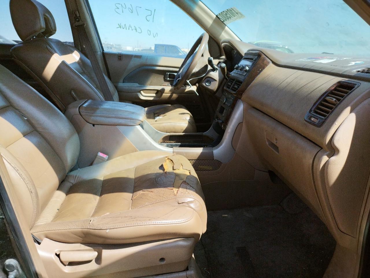 Photo 5 from auction – 2006 HONDA PILOT EX with VIN 5FNYF28586B016602