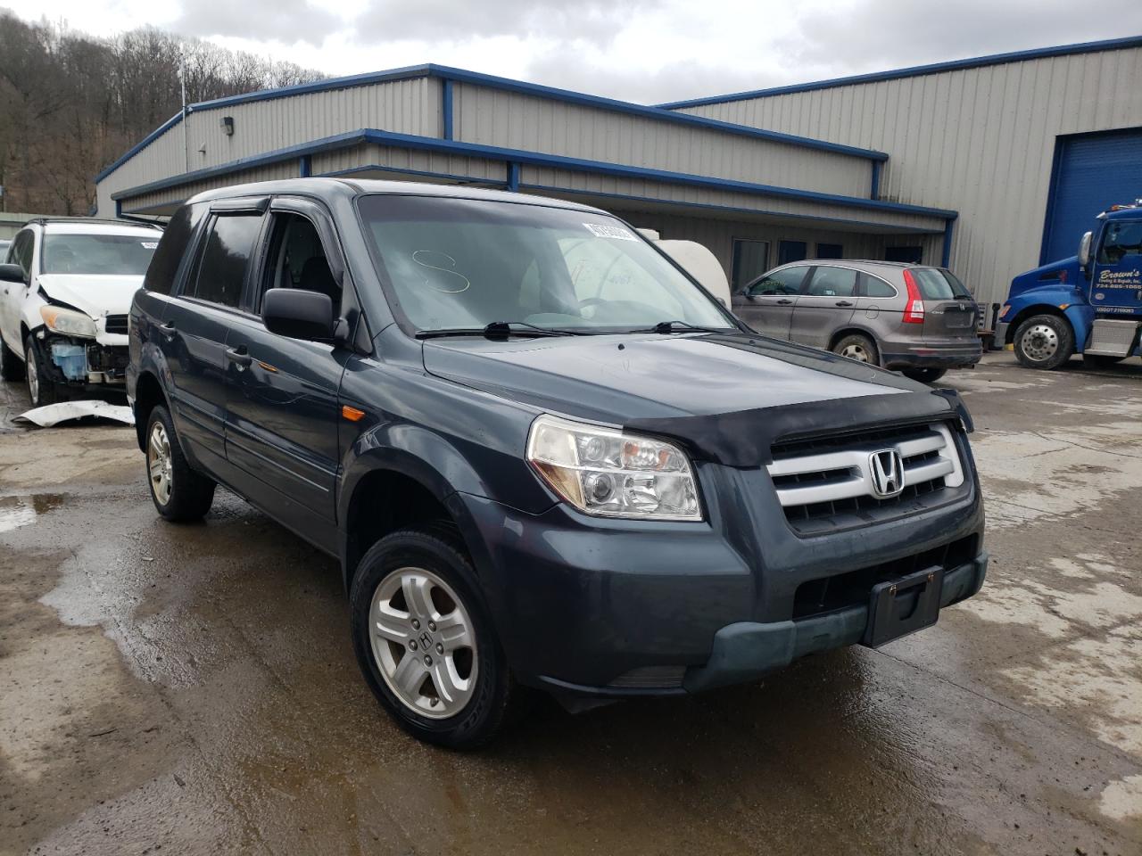 HONDA PILOT LX 2006 with VIN 2HKYF18126H564152 - Photo from auction