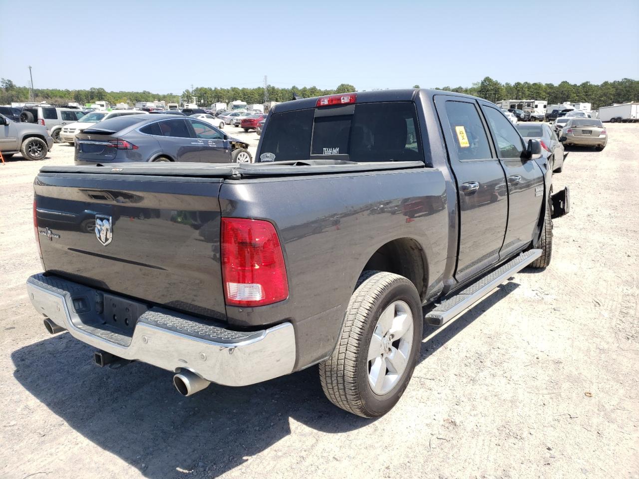 صورة رقم 4 من المزاد - 2016 RAM 1500 SLT مع VIN 1C6RR6LTXGS278352