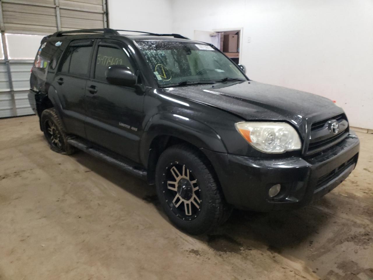 Photo 1 from auction – 2007 TOYOTA 4RUNNER LI with VIN JTEBU17R970121008