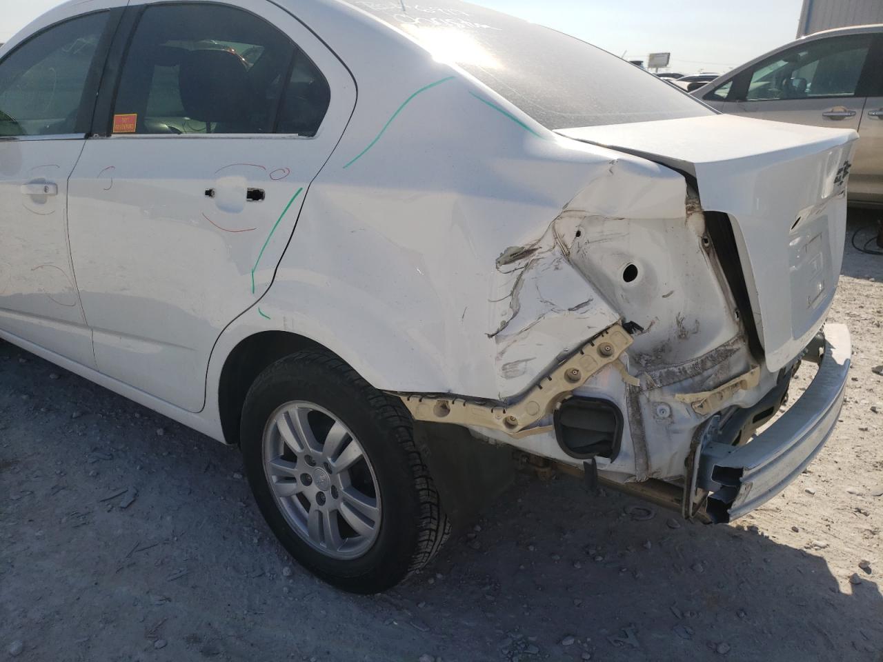 Photo 9 from auction – 2015 CHEVROLET SONIC LT with VIN 1G1JC5SB3F4128749