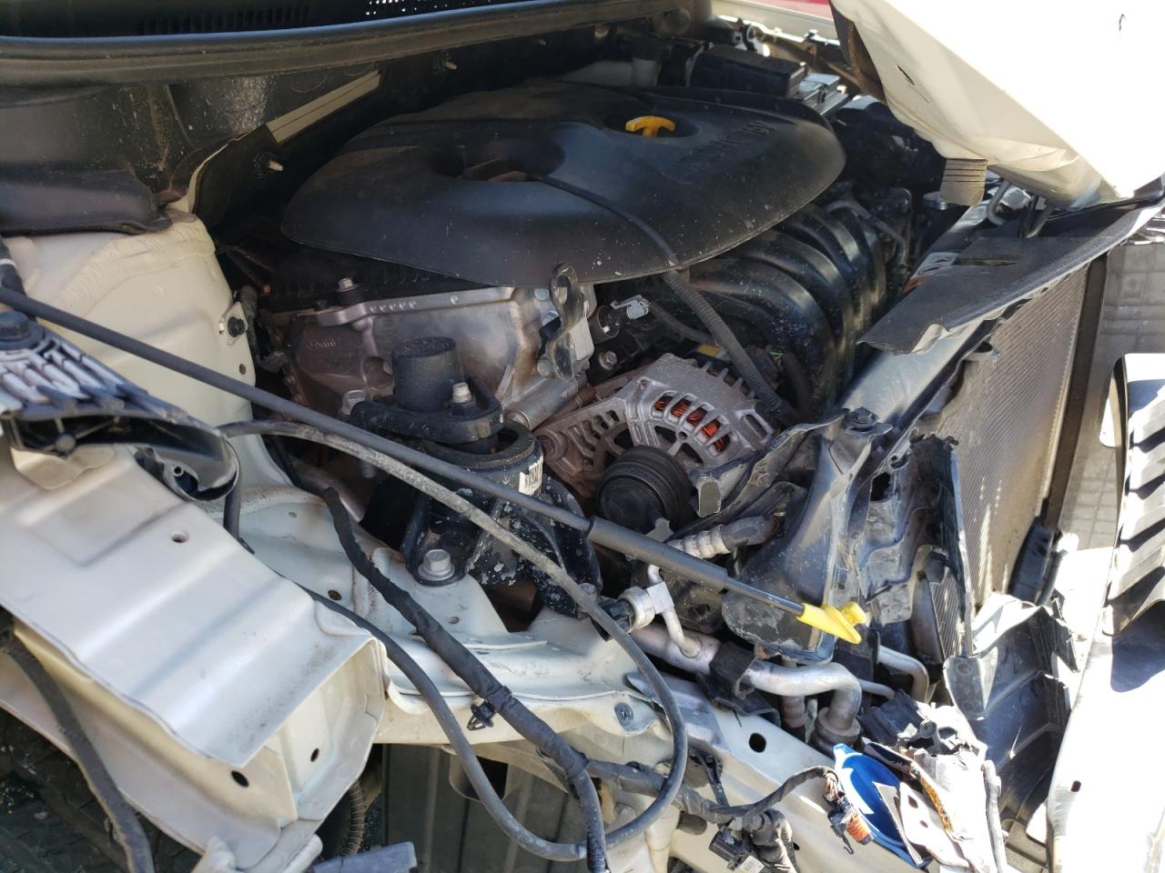 Photo 7 from auction – 2015 KIA FORTE LX with VIN KNAFK4A6XF5402129