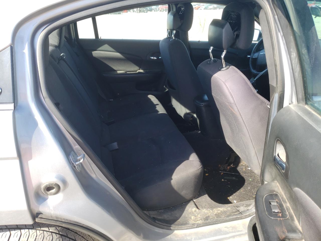 Photo 6 from auction – 2013 CHRYSLER 200 LX with VIN 1C3CCBAG8DN724303