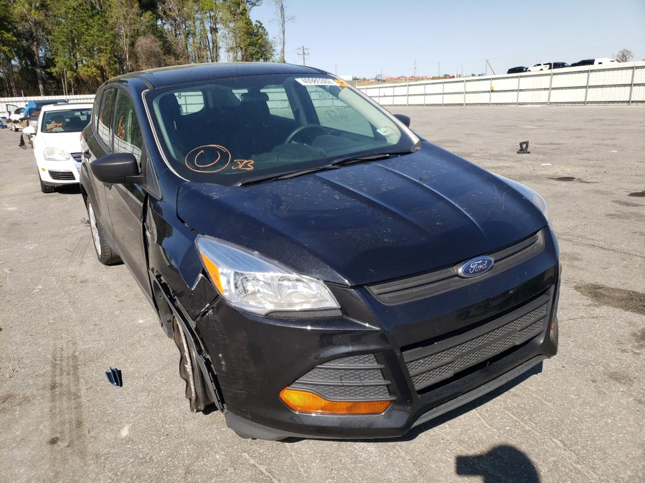 FORD ESCAPE S 2014 with VIN 1FMCU0F79EUA73594 - Photo from auction