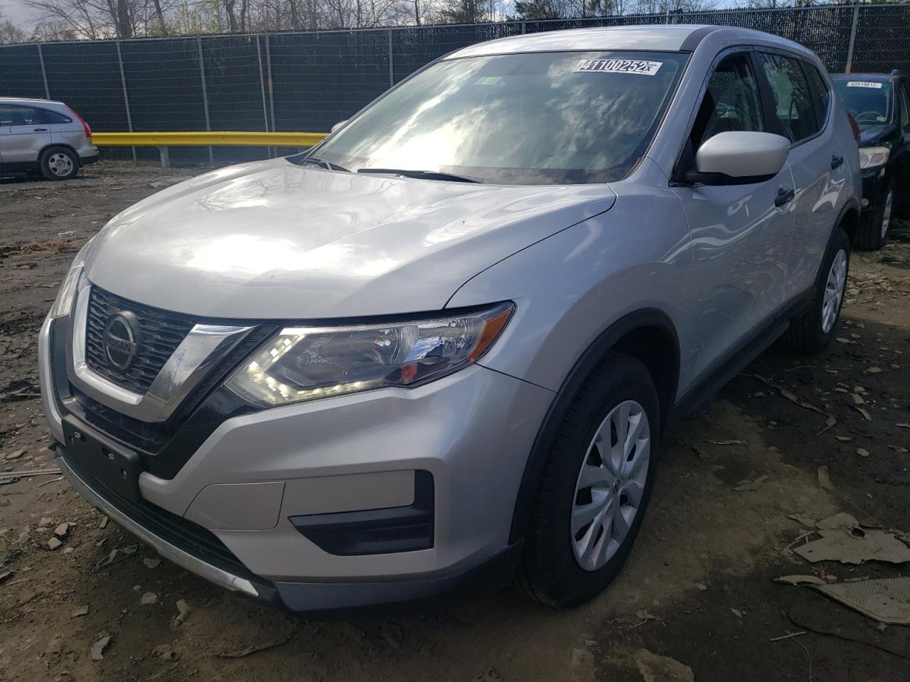 Photo 2 from auction – 2018 NISSAN ROGUE S with VIN 5N1AT2MV3JC791407