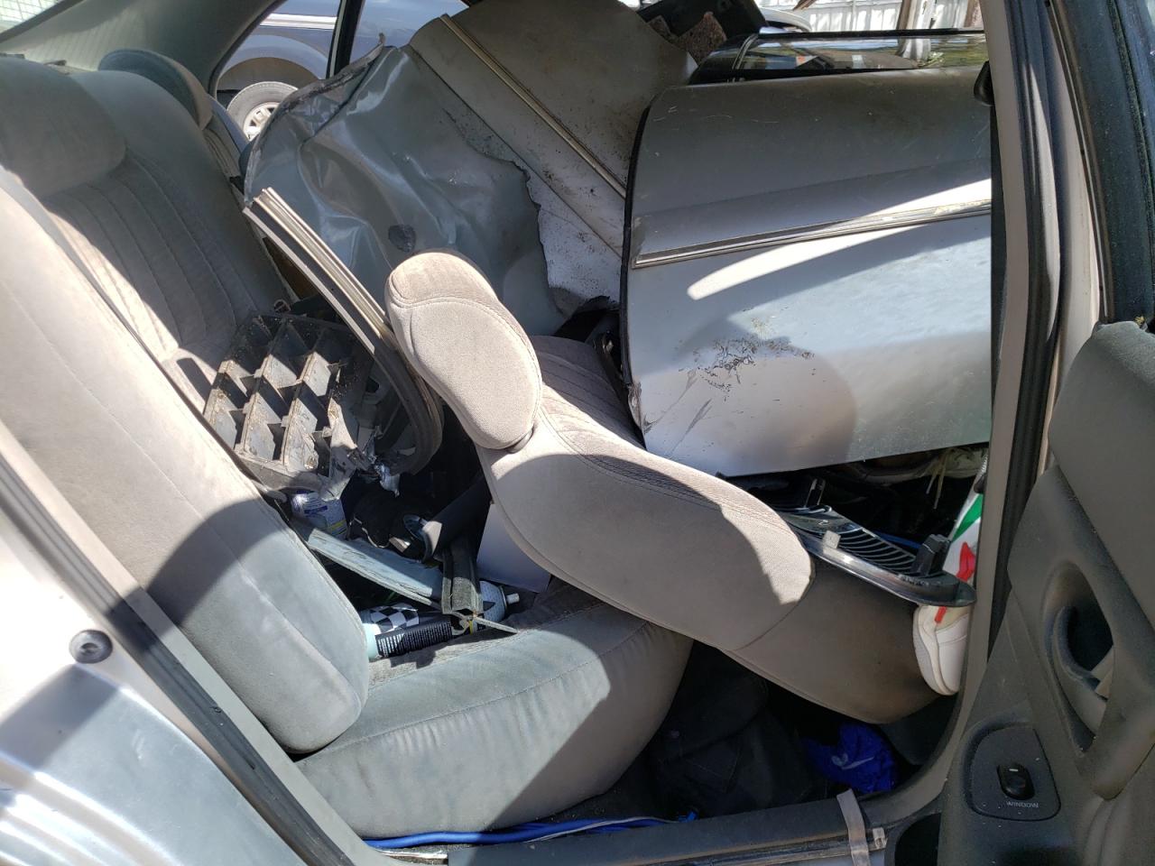 Photo 6 from auction – 2002 BUICK CENTURY with VIN 2G4WS52J321230772