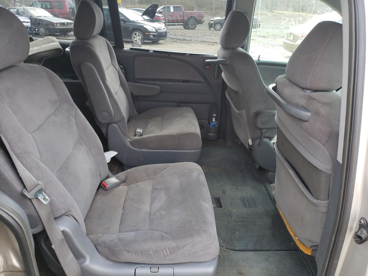 Photo 6 from auction – 2005 HONDA ODYSSEY EX with VIN 5FNRL38405B041454