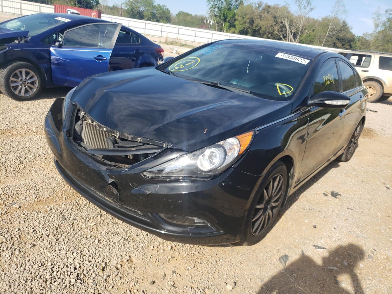 Photo 2 from auction – 2011 HYUNDAI SONATA SE with VIN 5NPEC4AB6BH302743