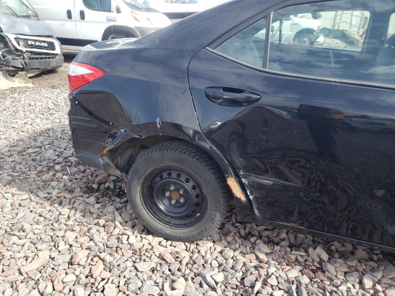 Foto 9 de la subasta – 2016 TOYOTA COROLLA L con VIN 5YFBURHE7GP463271
