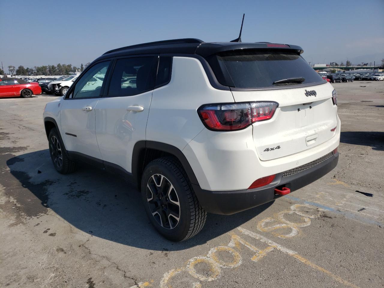 Photo 3 from auction – 2021 JEEP COMPASS TR with VIN 3C4NJDDB6MT600603