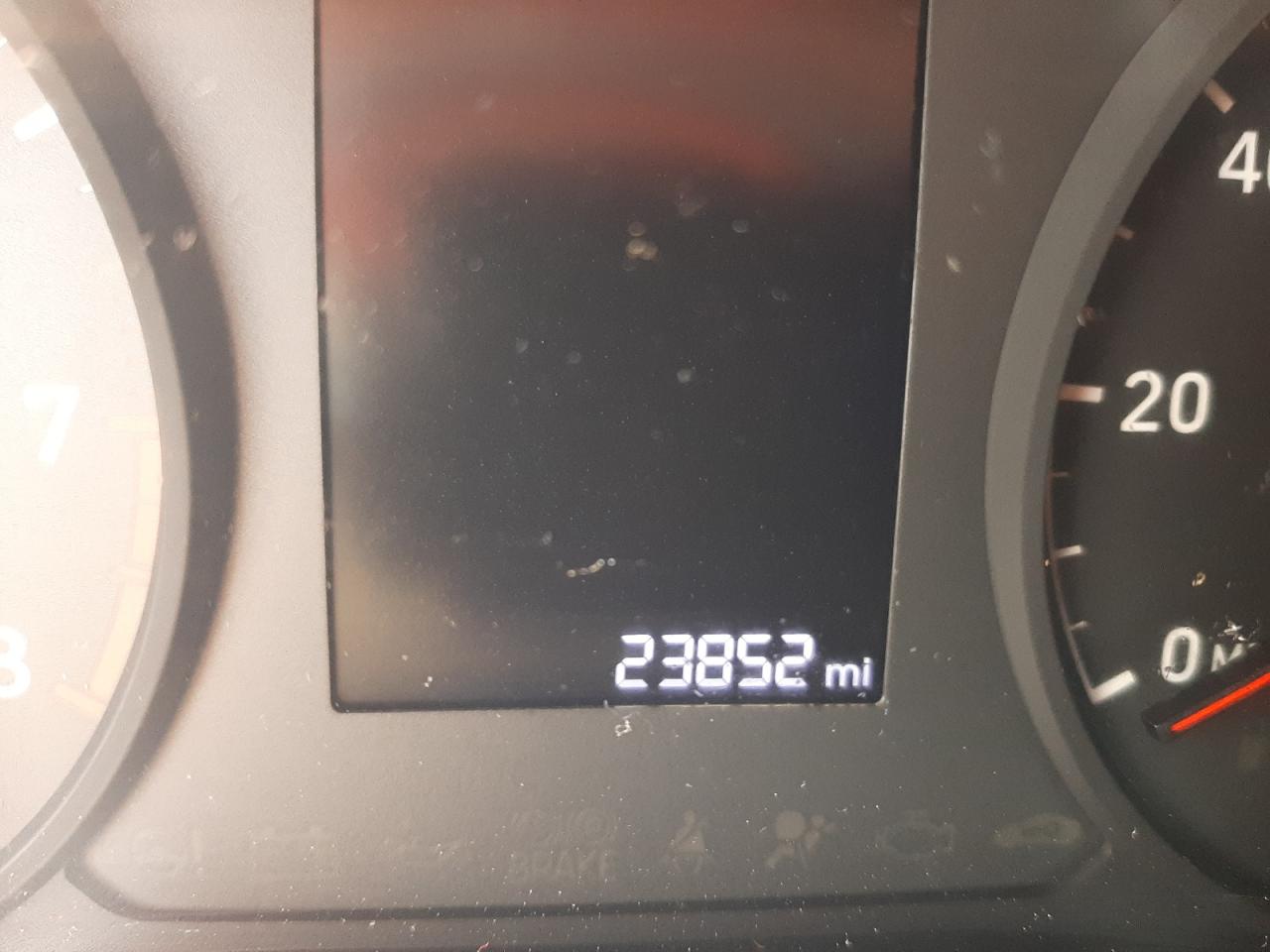 Photo 8 from auction – 2019 HYUNDAI ACCENT SE with VIN 3KPC24A32KE077230