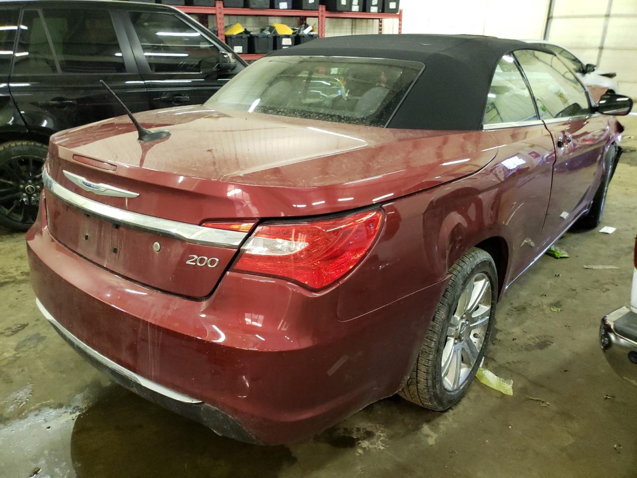 Photo 4 from auction – 2013 CHRYSLER 200 TOURIN with VIN 1C3BCBEG7DN503331