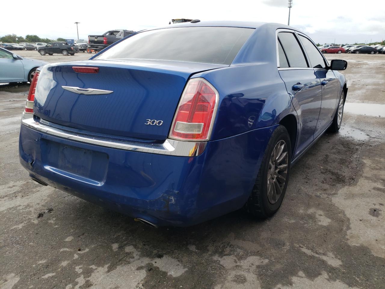 Photo 4 from auction – 2012 CHRYSLER 300 with VIN 2C3CCAAG6CH312155