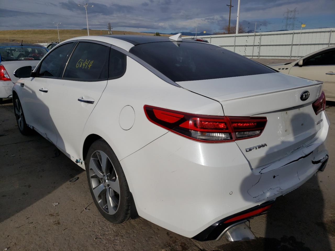 Photo 3 from auction – 2016 KIA OPTIMA SX with VIN 5XXGW4L22GG017599