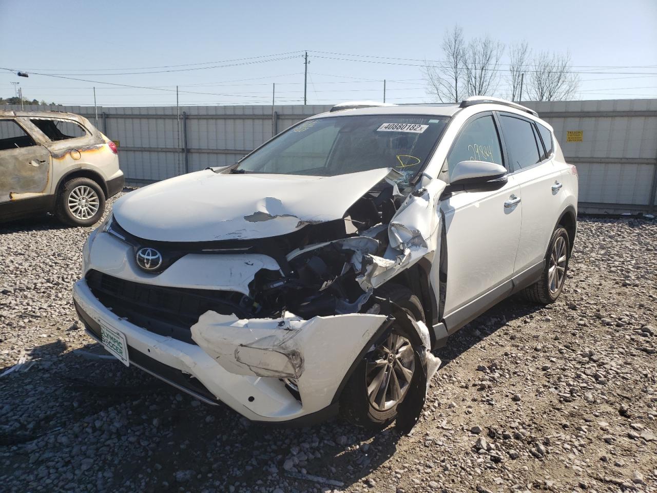 Photo 2 from auction – 2017 TOYOTA RAV4 LIMIT with VIN JTMDFREV3HJ706720