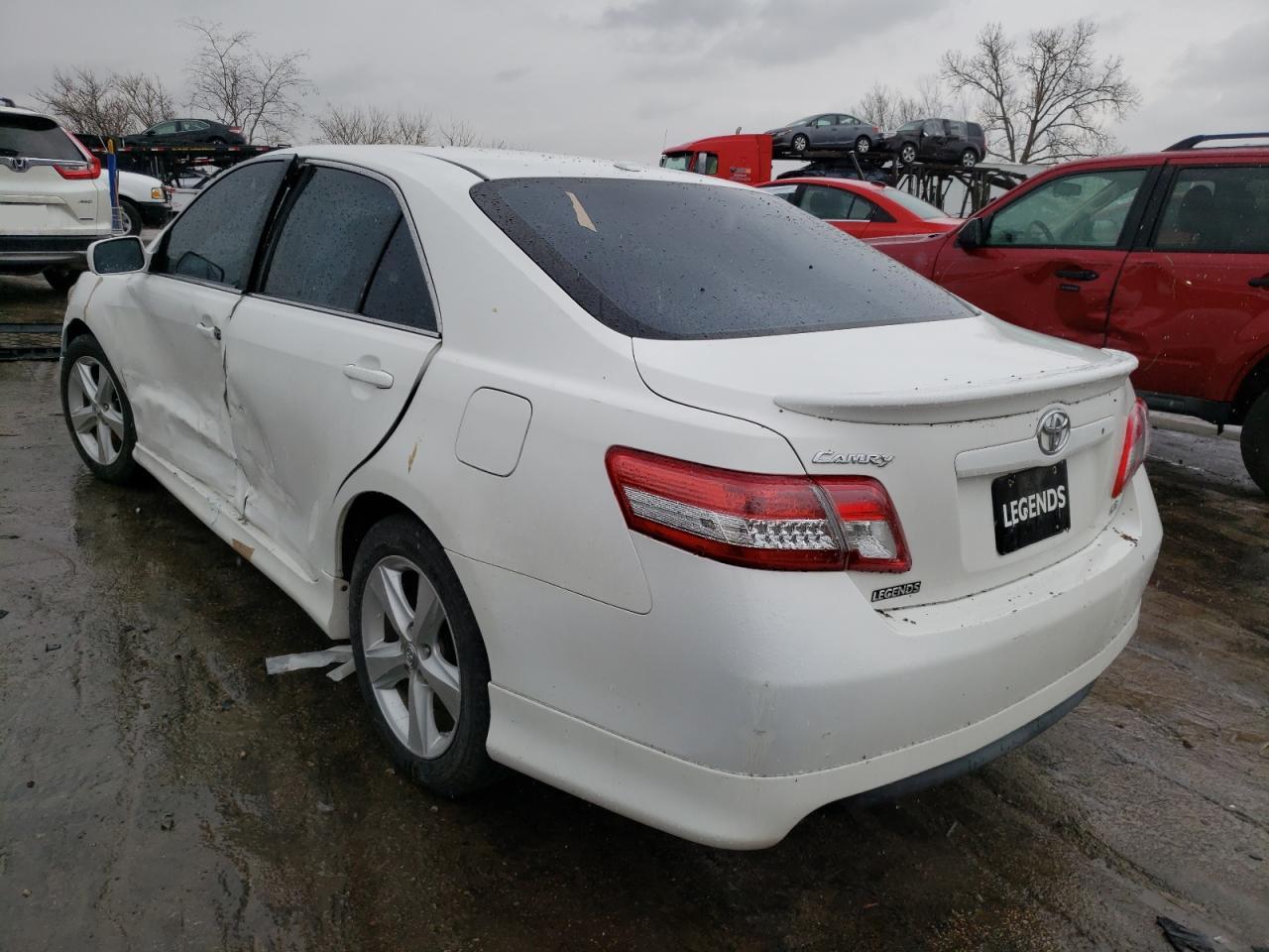 Photo 3 from auction – 2011 TOYOTA CAMRY BASE with VIN 4T1BF3EKXBU677194