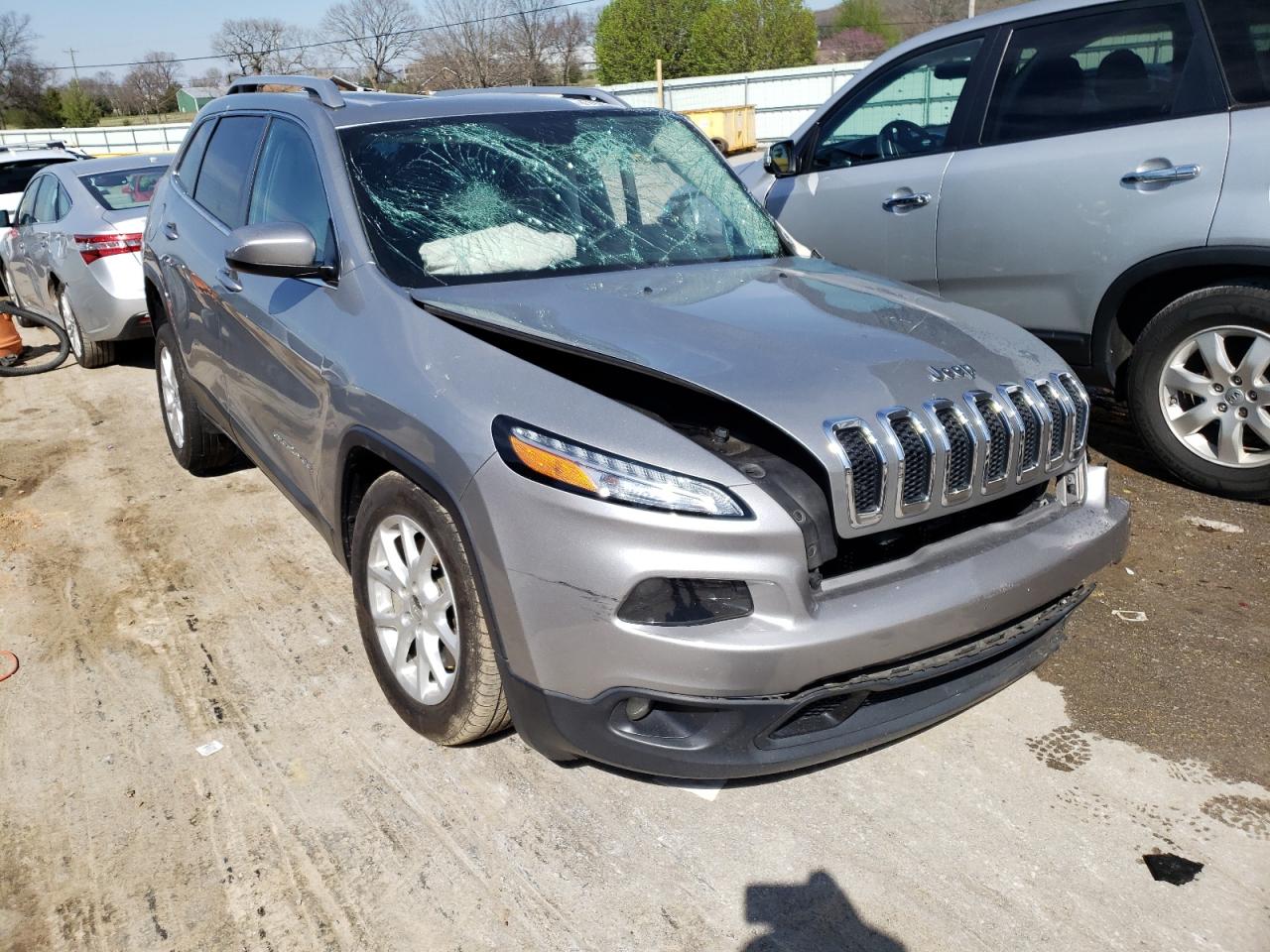 Photo 1 from auction – 2015 JEEP CHEROKEE L with VIN 1C4PJLCBXFW670431