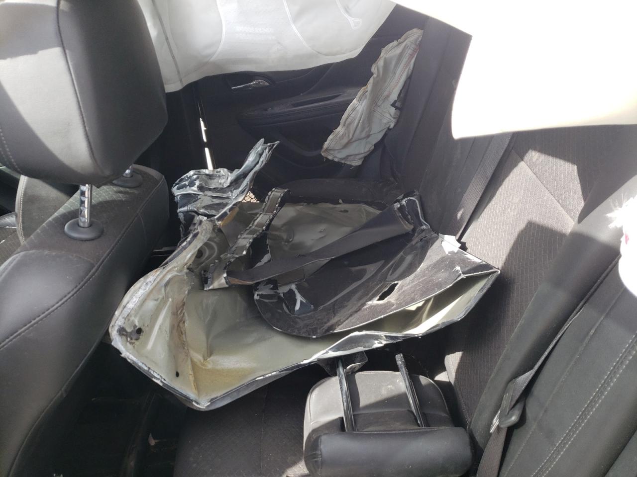 Photo 6 from auction – 2018 BUICK ENCORE PRE with VIN KL4CJASBXJB664689