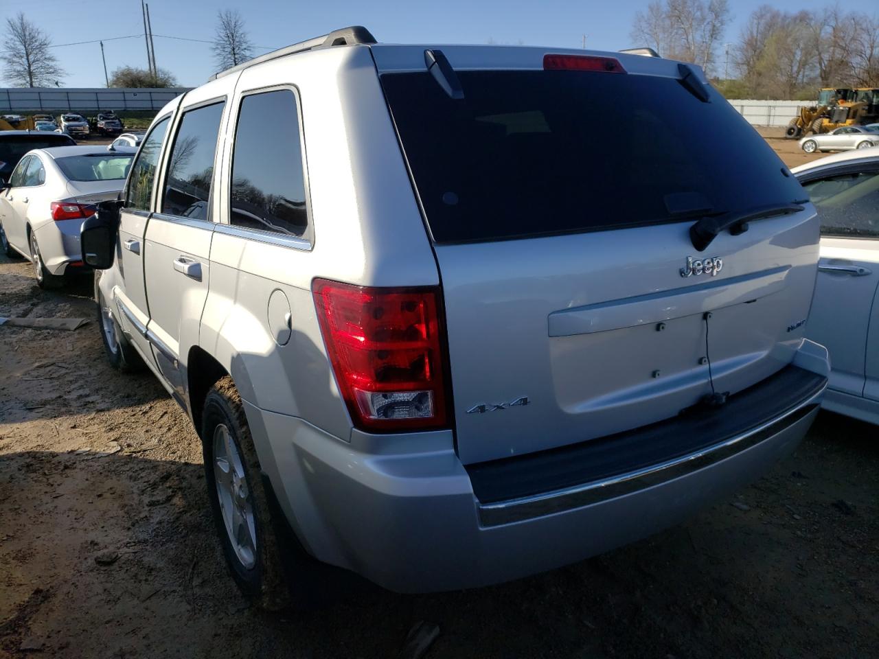 Photo 3 from auction – 2005 JEEP GRAND CHER with VIN 1J4HR58N75C601797