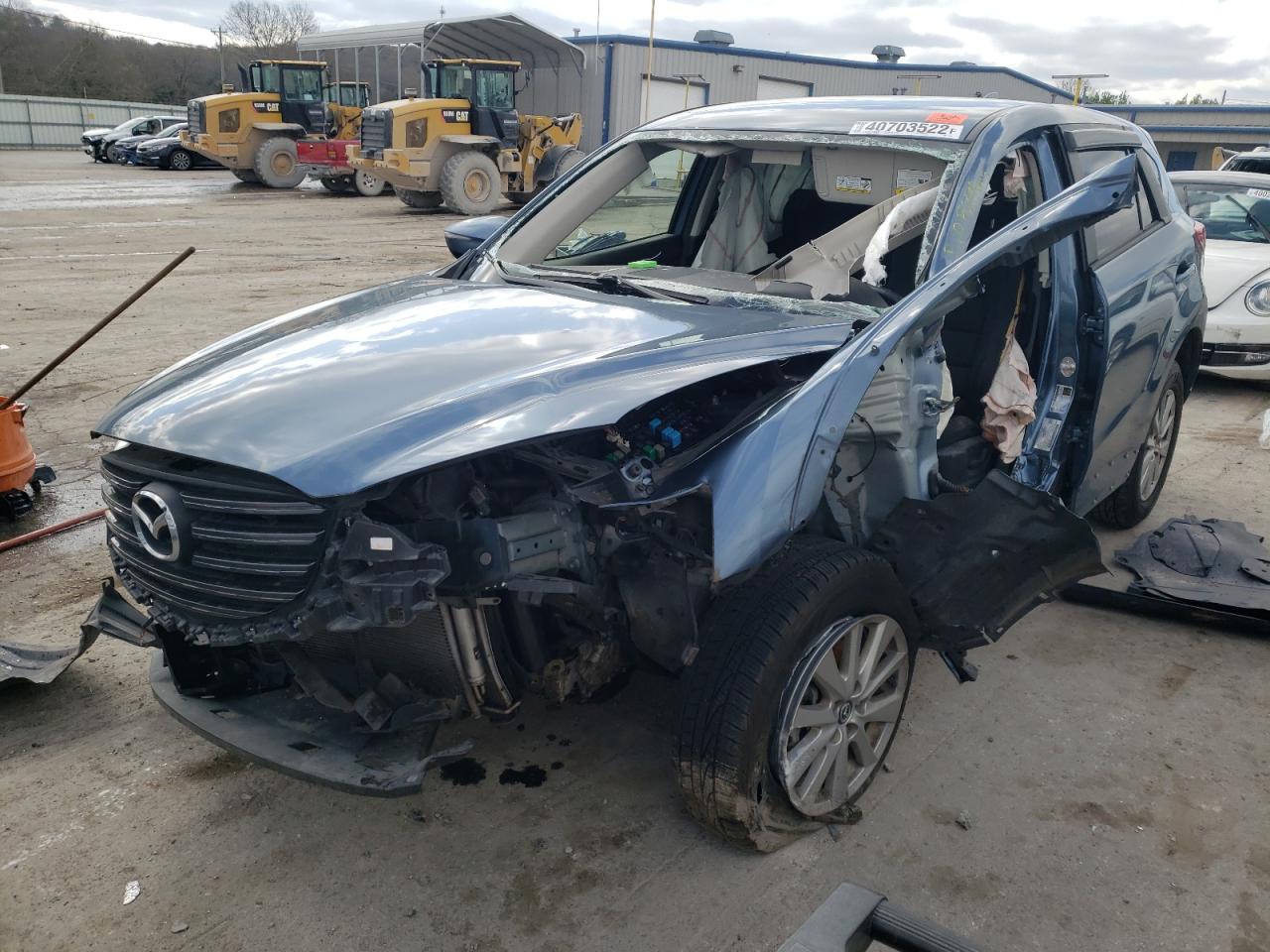 Photo 2 from auction – 2016 MAZDA CX-5 TOURI with VIN JM3KE4CY6G0758929