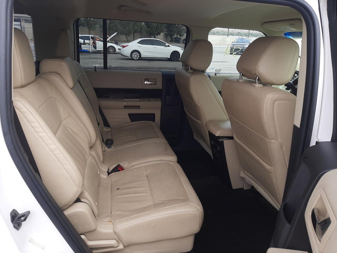 Photo 6 from auction – 2013 FORD FLEX SEL with VIN 2FMGK5C89DBD33837