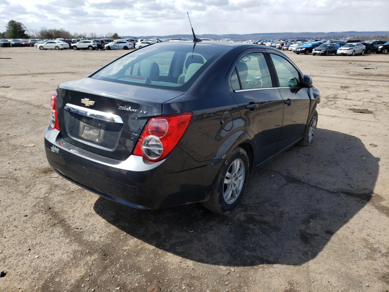 Photo 4 from auction – 2014 CHEVROLET SONIC LT with VIN 1G1JC5SG4E4149779