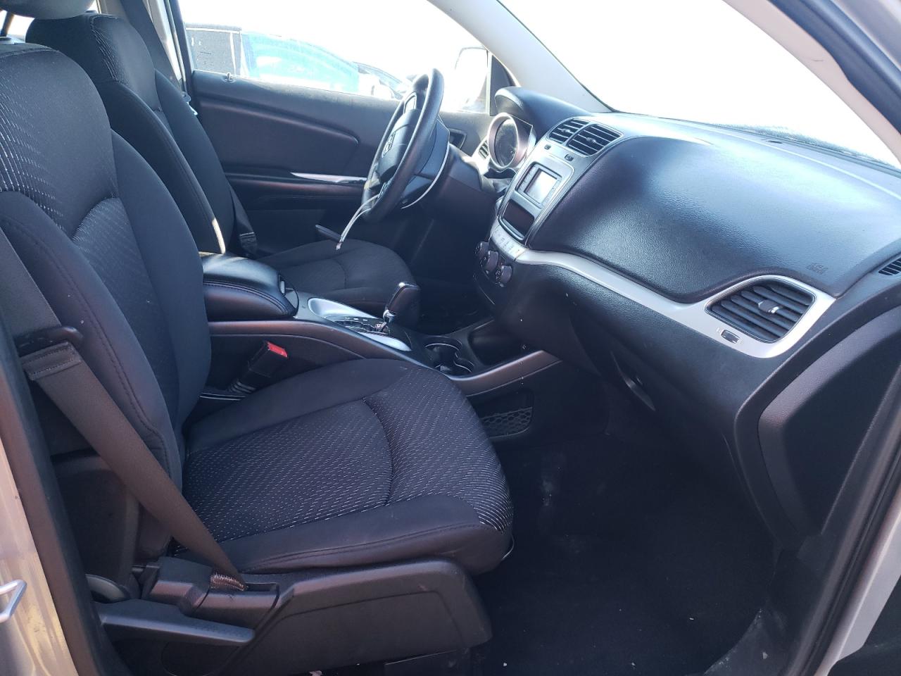 Photo 5 from auction – 2015 DODGE JOURNEY SX with VIN 3C4PDCBB3FT710900