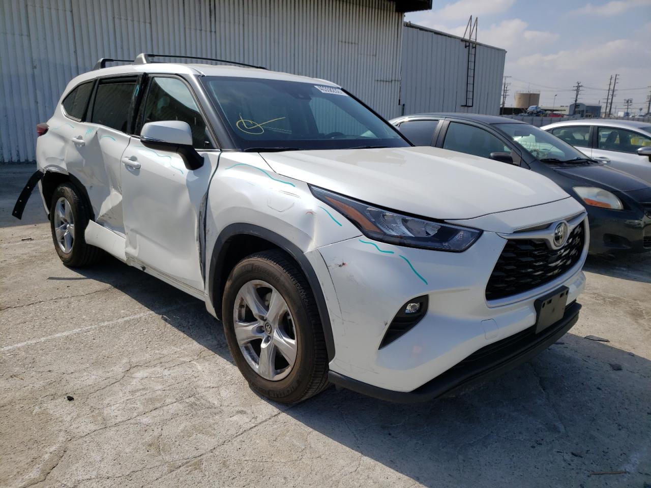 TOYOTA HIGHLANDER 2020 with VIN 5TDZZRAH7LS016820 - Photo from auction