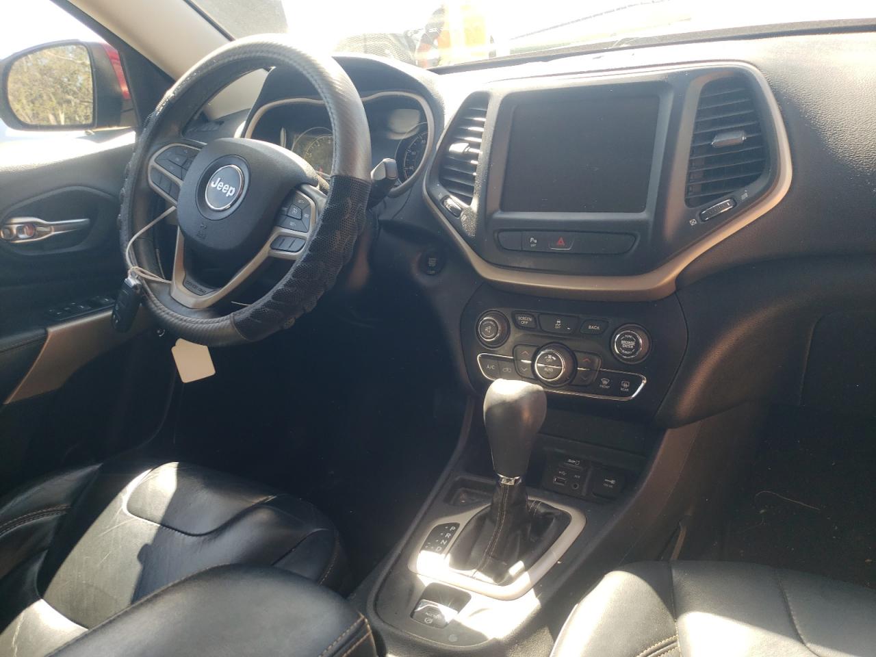 Photo 9 from auction – 2017 JEEP CHEROKEE L with VIN 1C4PJLDB2HW580739