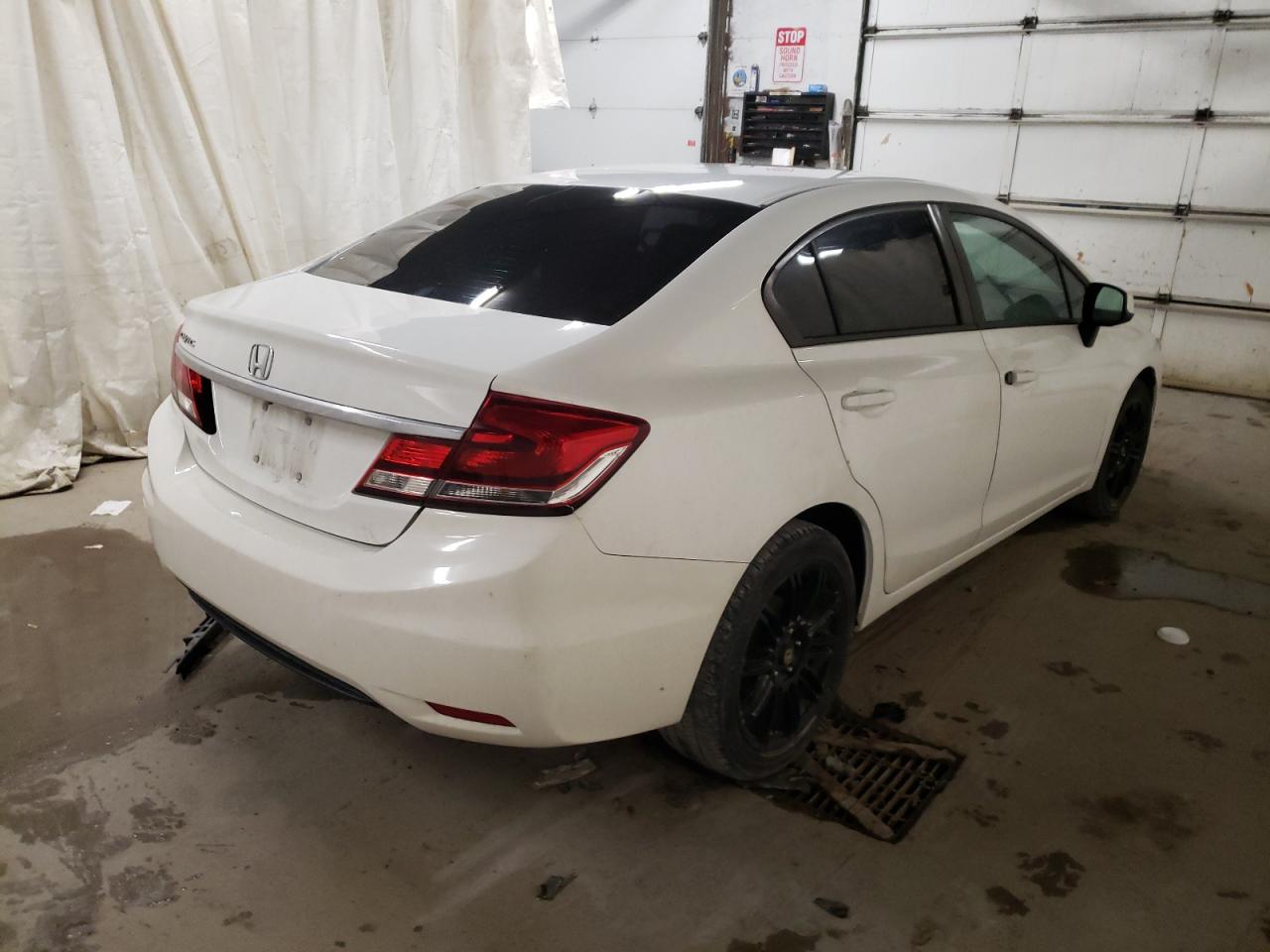 Photo 4 from auction – 2013 HONDA CIVIC LX with VIN 19XFB2F58DE205887
