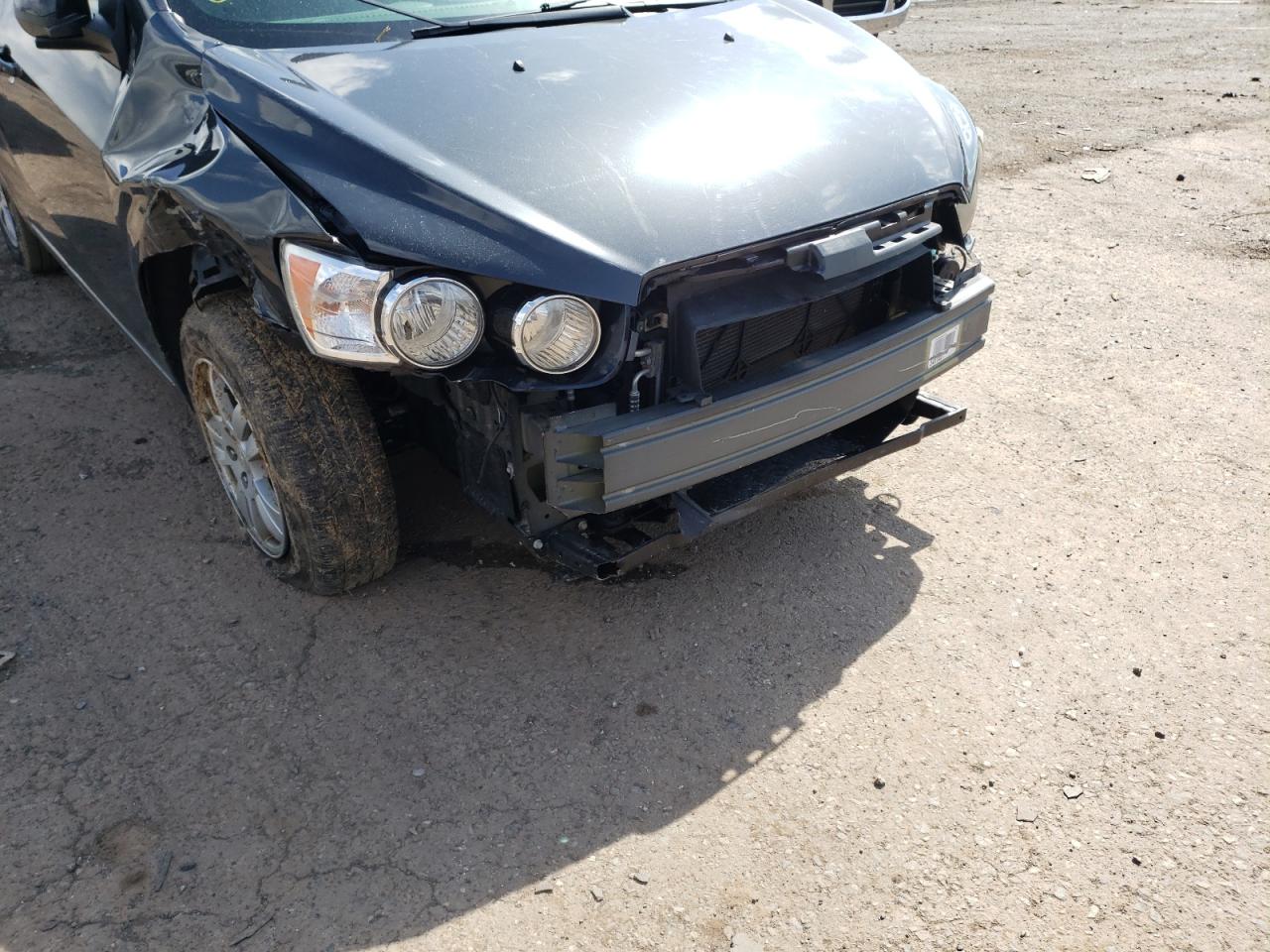 Photo 9 from auction – 2014 CHEVROLET SONIC LT with VIN 1G1JC5SG4E4149779