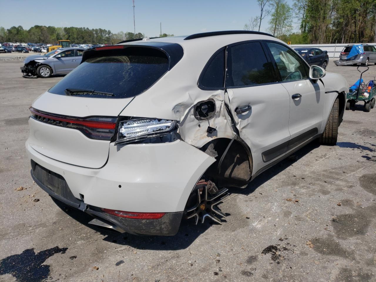 Photo 4 from auction – 2020 PORSCHE MACAN with VIN WP1AA2A51LLB11729