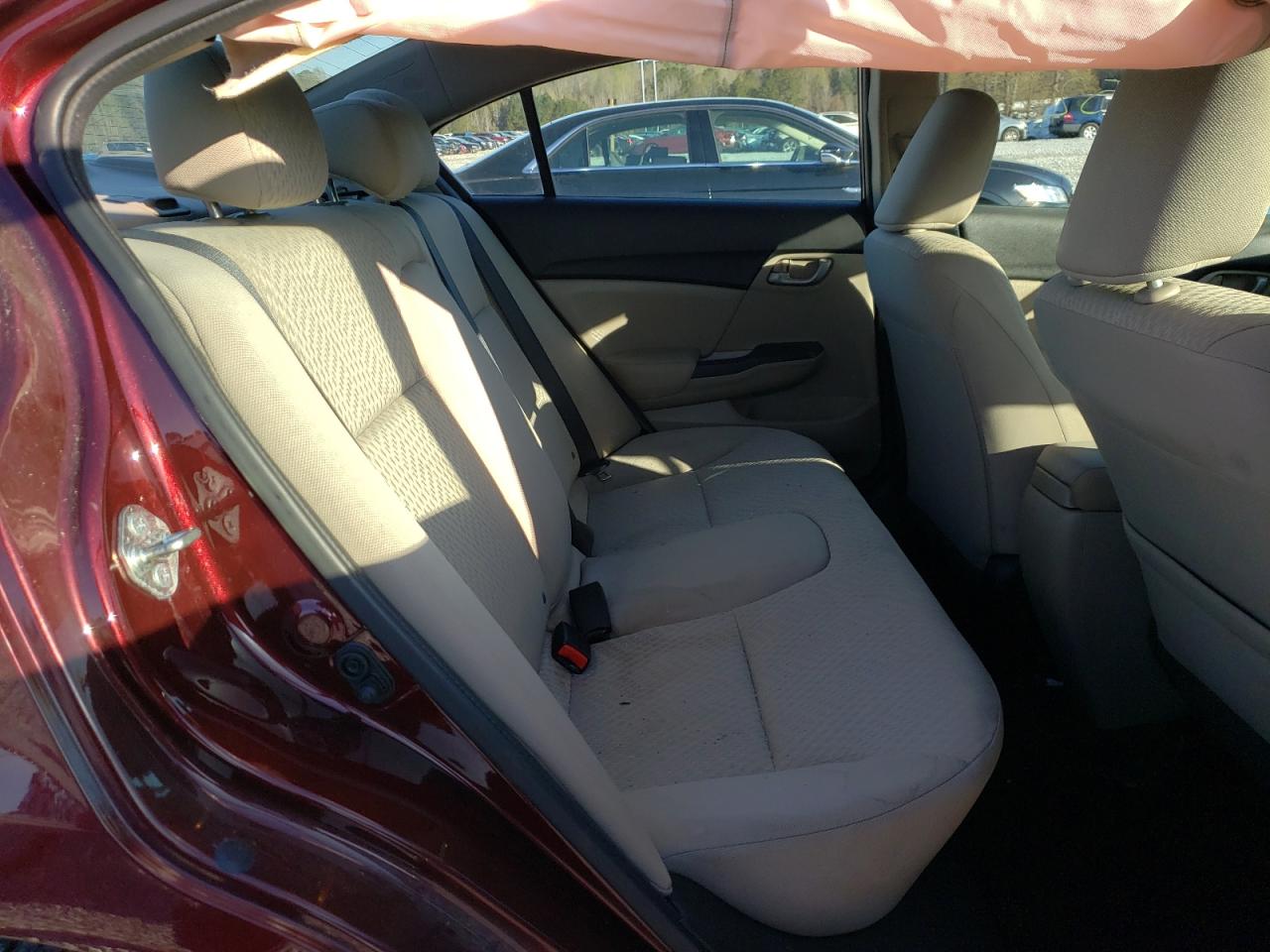 Photo 6 from auction – 2014 HONDA CIVIC LX with VIN 19XFB2F57EE227445