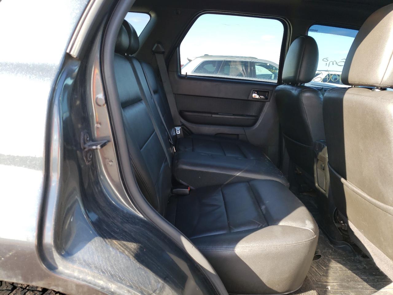 Photo 6 from auction – 2009 FORD ESCAPE LIM with VIN 1FMCU04799KC11543