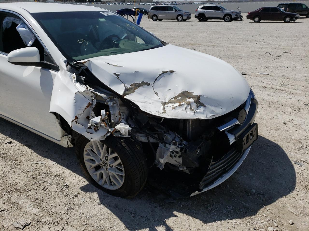 Photo 9 from auction – 2016 TOYOTA CAMRY LE with VIN 4T4BF1FK9GR557998