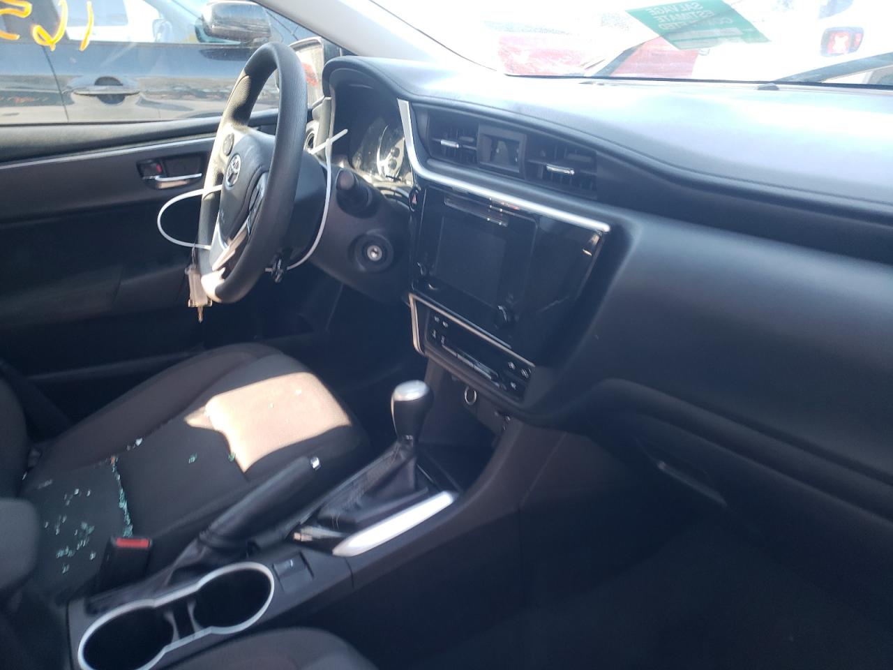 Photo 9 from auction – 2019 TOYOTA COROLLA L with VIN 5YFBURHE6KP919513