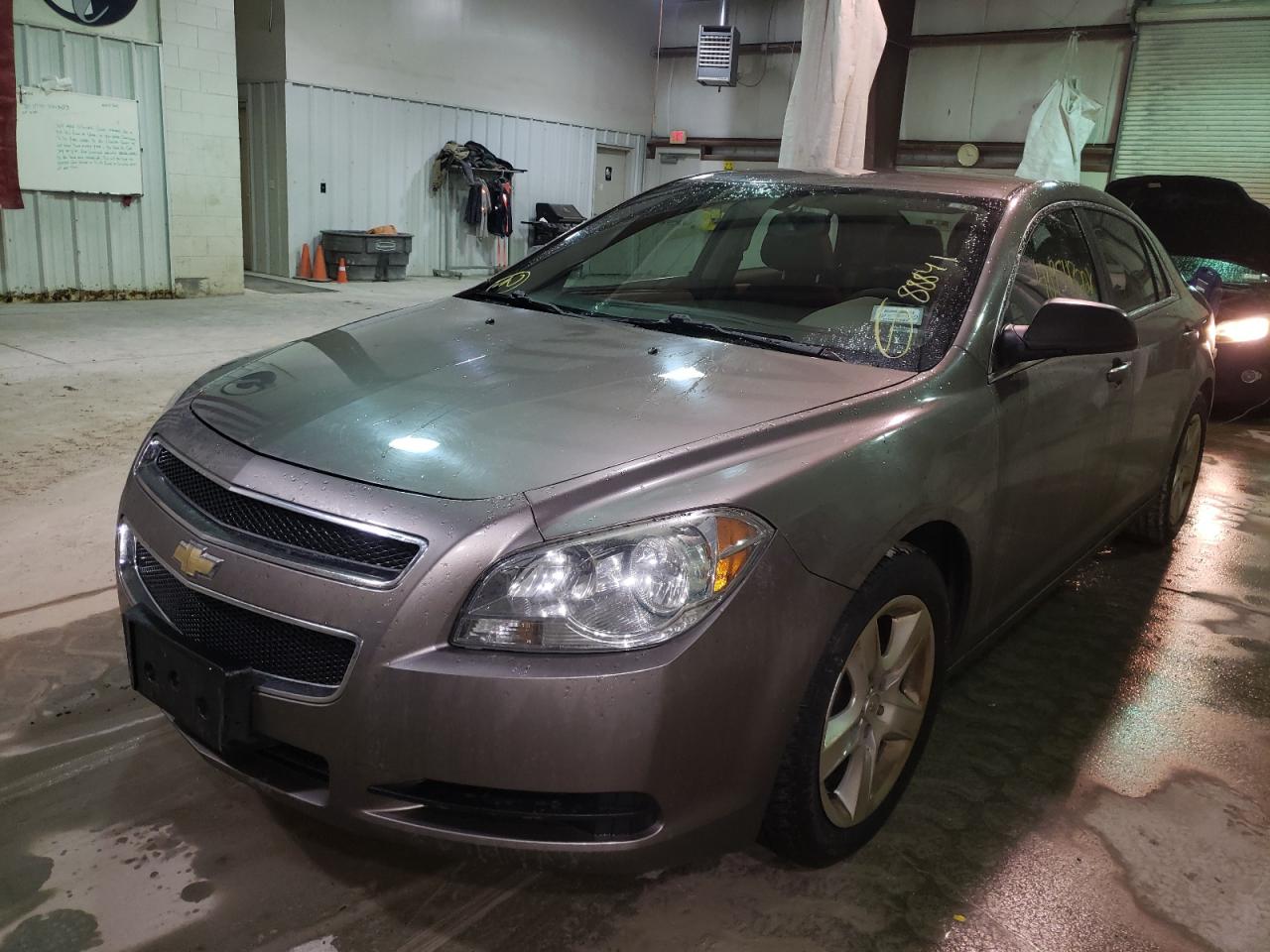 Photo 2 from auction – 2011 CHEVROLET MALIBU LS with VIN 1G1ZB5E15BF208528
