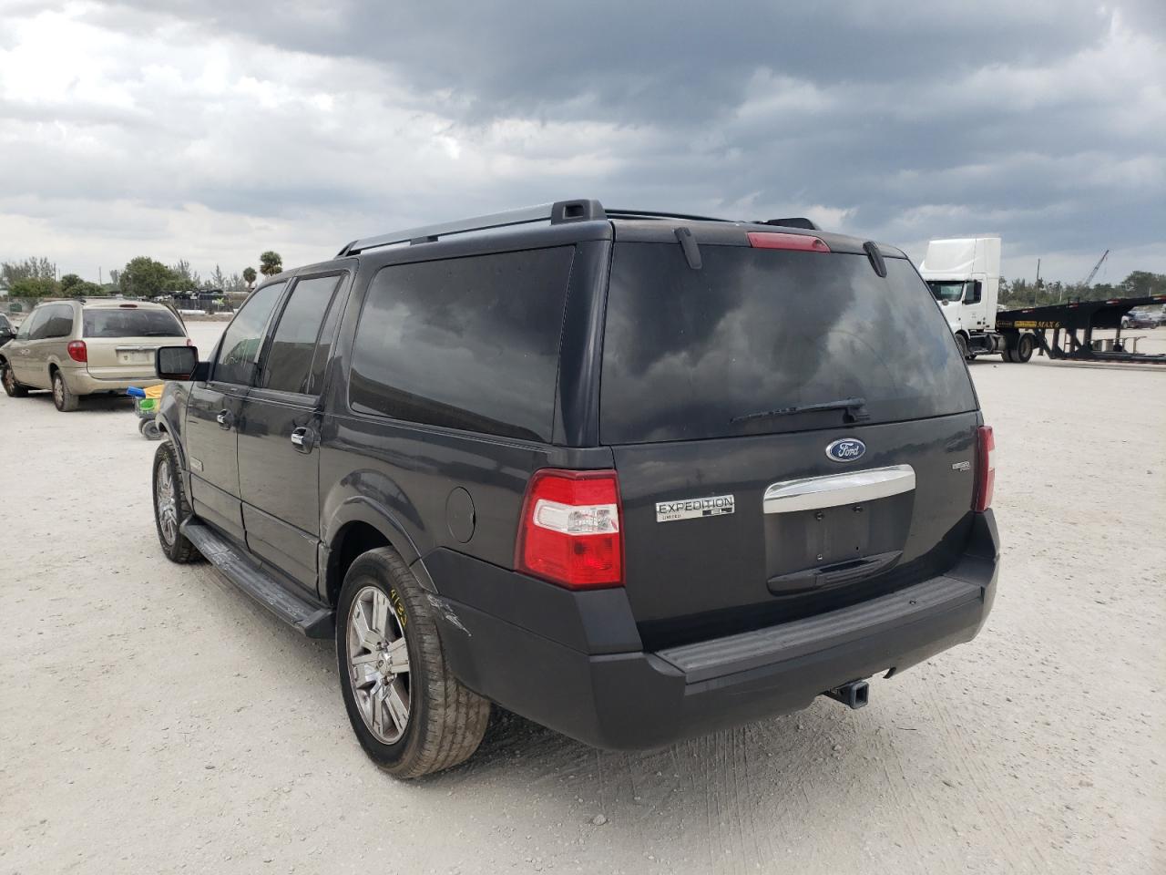 Photo 3 from auction – 2007 FORD EXPEDITION with VIN 1FMFK19547LA80559