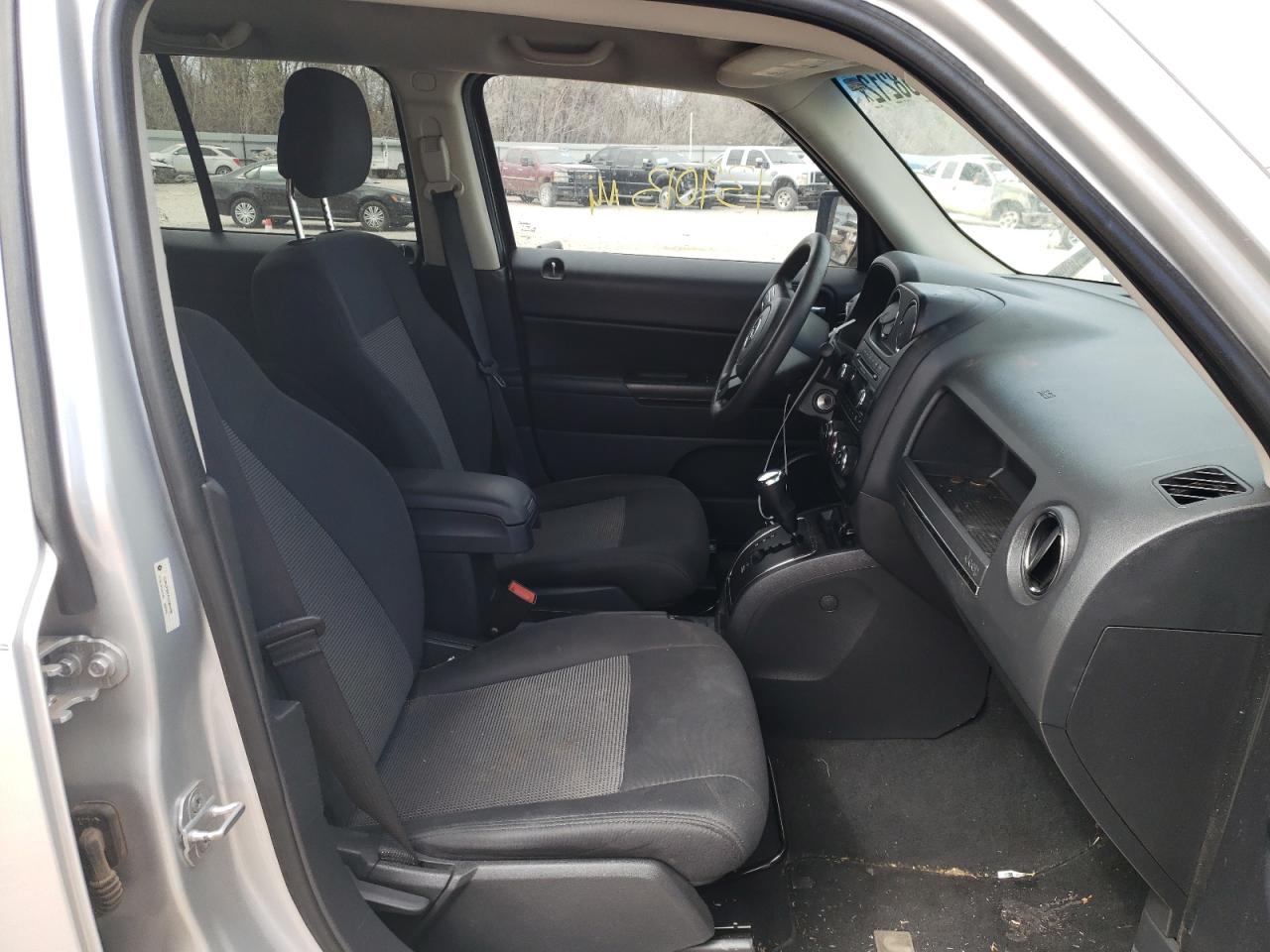 Photo 5 from auction – 2012 JEEP PATRIOT SP with VIN 1C4NJPBB7CD566499