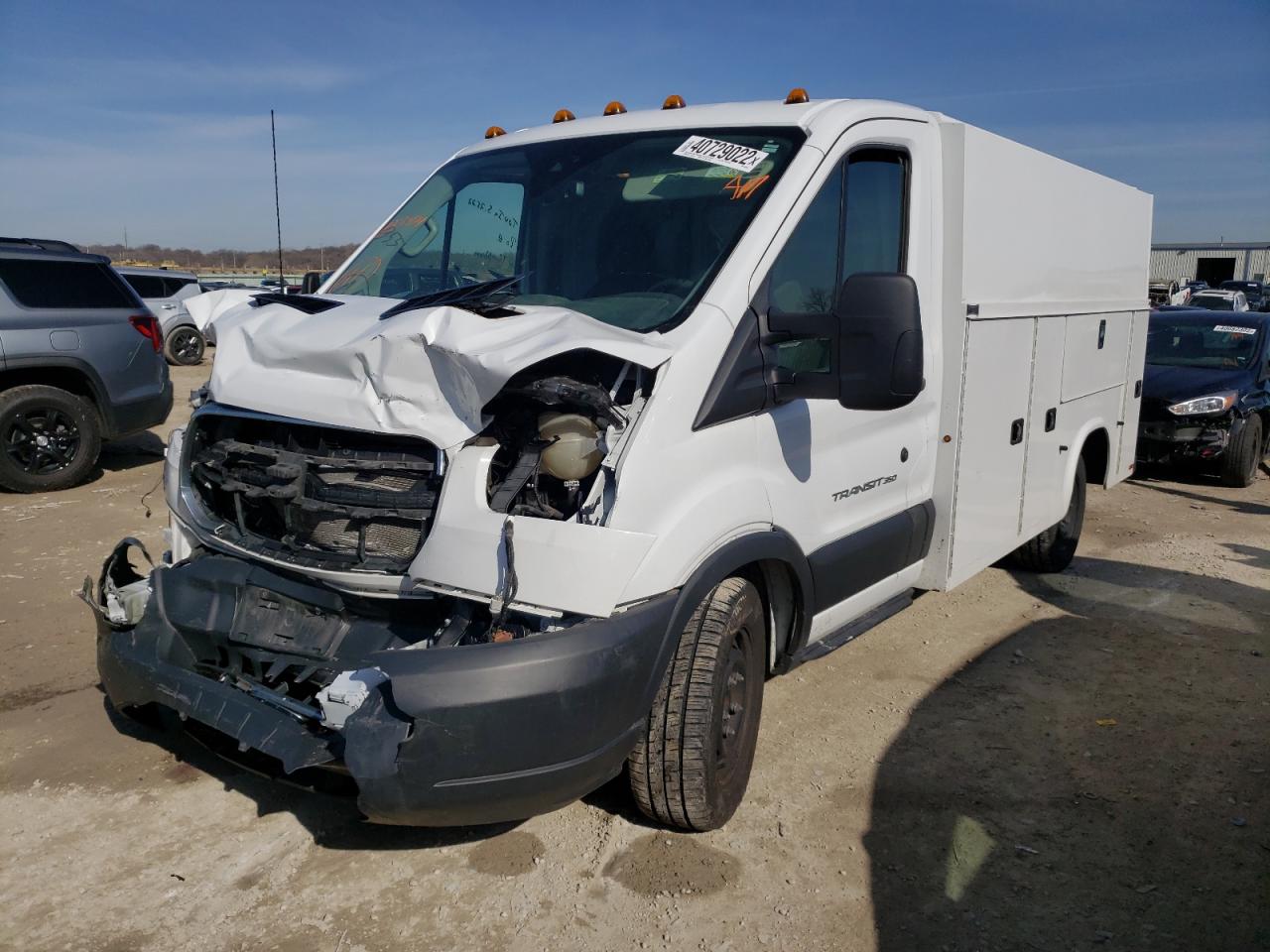 Photo 2 from auction – 2018 FORD TRANSIT T- with VIN 1FDBW5PM4JKB55424