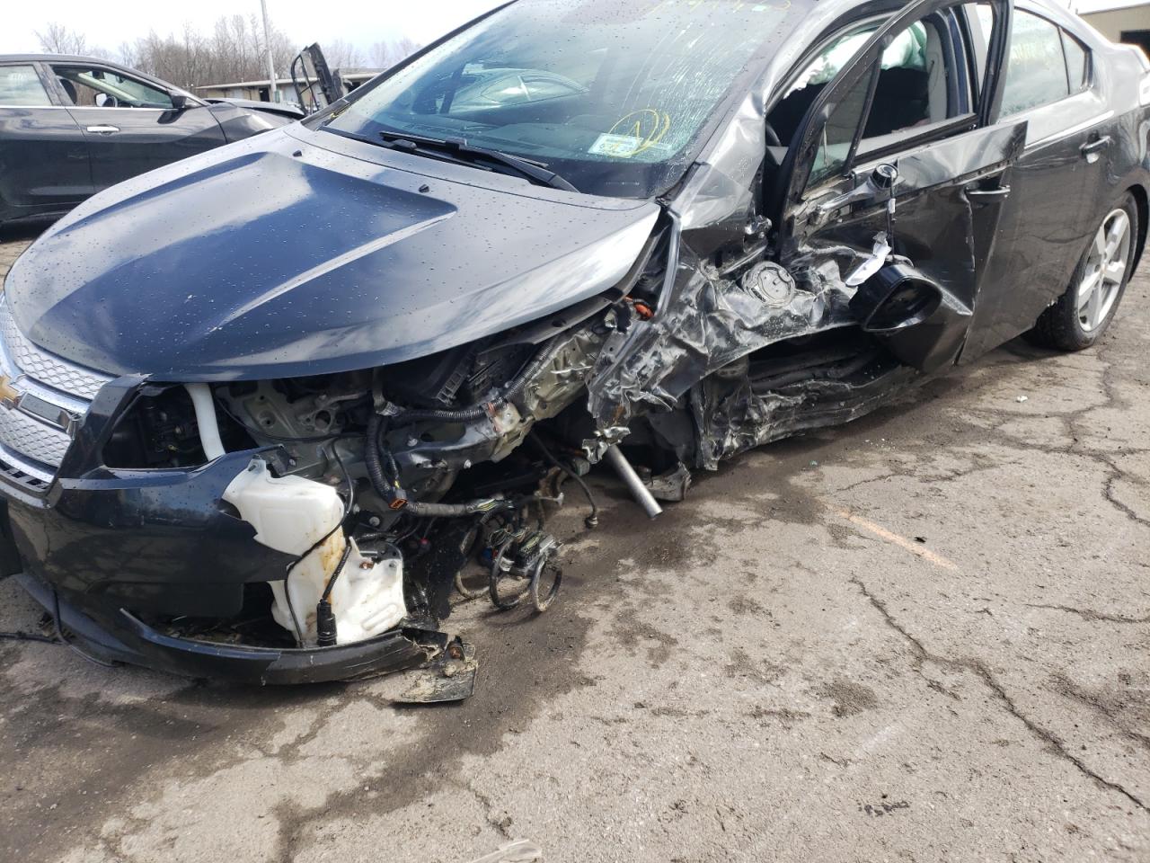 Photo 9 from auction – 2015 CHEVROLET VOLT with VIN 1G1RA6E45FU121300